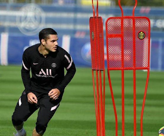 C5N's tweet photo. 💔 Tras separarse de Wanda Nara, Icardi se ausentó en el entrenamiento del PSG https://t.co/xob8FXNu5D https://t.co/g9KusiS3qv