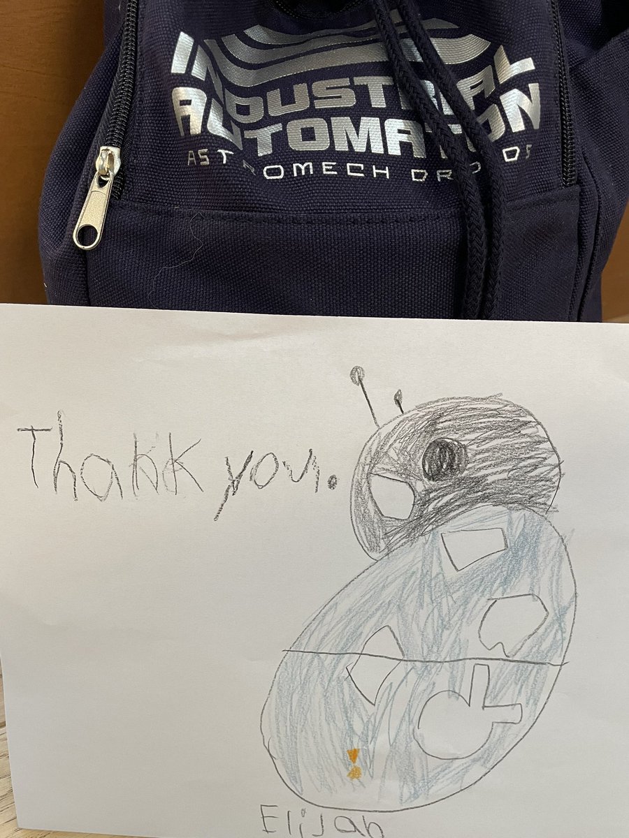 acbwidrig's tweet image. A big thank-you to the Delta flight crew of flight DL665 on 10/15 for their help reuniting us with our carryon we forgot on the plane.  It was very late and they went above and beyond.  We are very grateful 😊.  @Delta #bestcrew #DeltaAirlines #bestcustomerservice