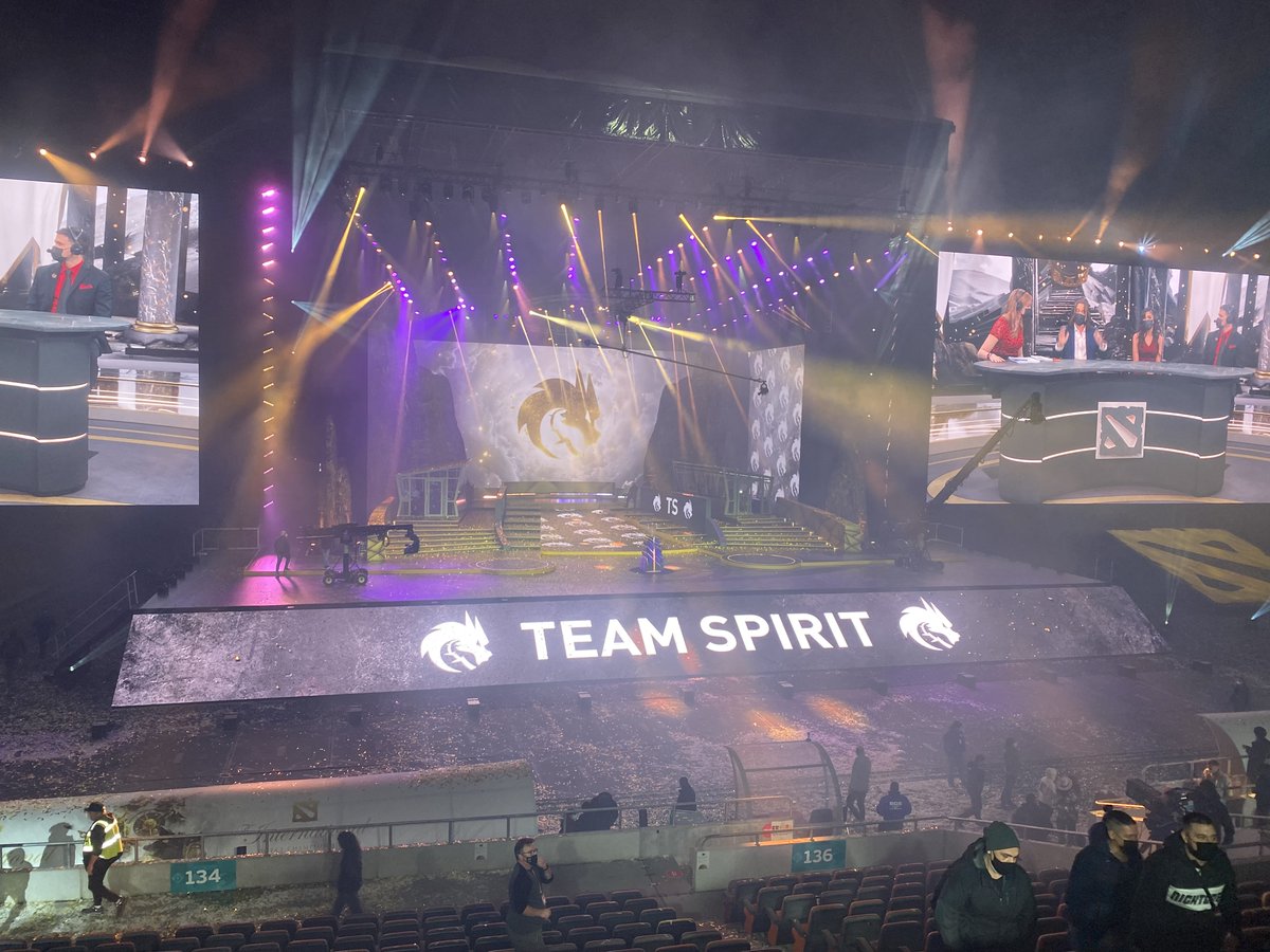 Vitalii Volochai #StandWithUkraine tweet media