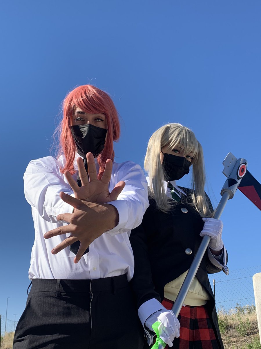 StruggleMeg's tweet photo. Anime con was so fun 😮‍💨 alrdy planning my next cosplay @Brown_Boy_Austy https://t.co/8uVleWawPx