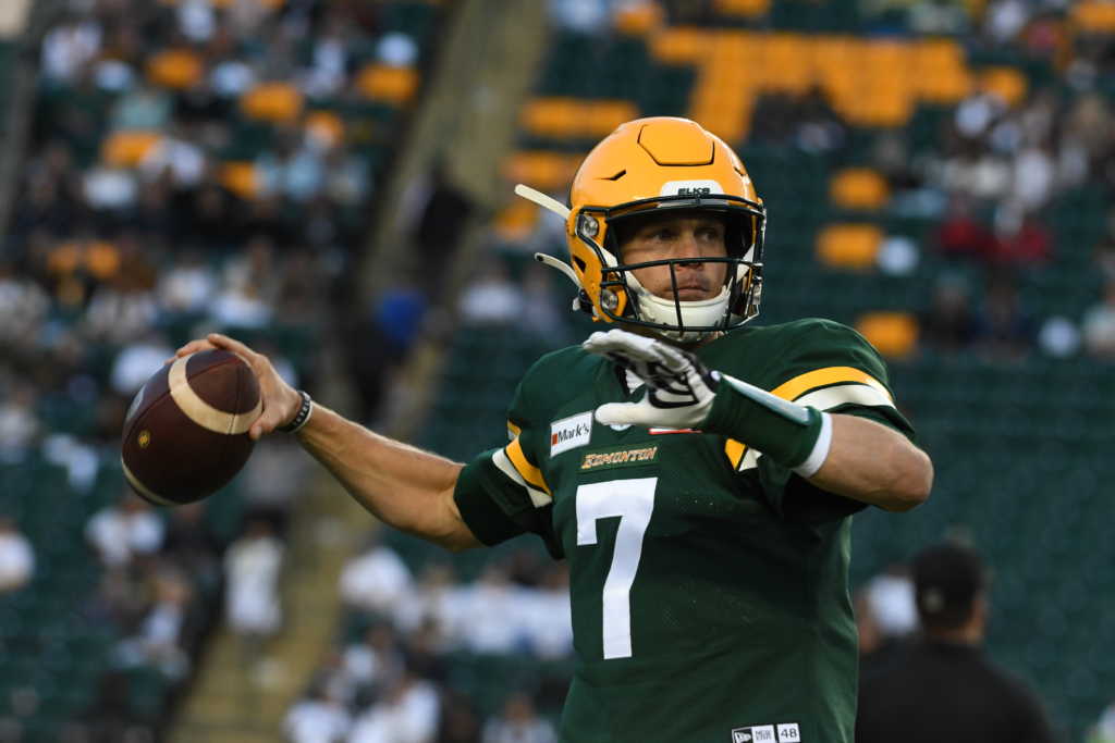 3DownNation's tweet photo. BREAKING: #Elks trade QB Trevor Harris to the #Alouettes 

https://t.co/E2ShZX7mCj

#CFL | #ElksCharge | #AlsMTL | #MontreALS https://t.co/1NgJa56ywS