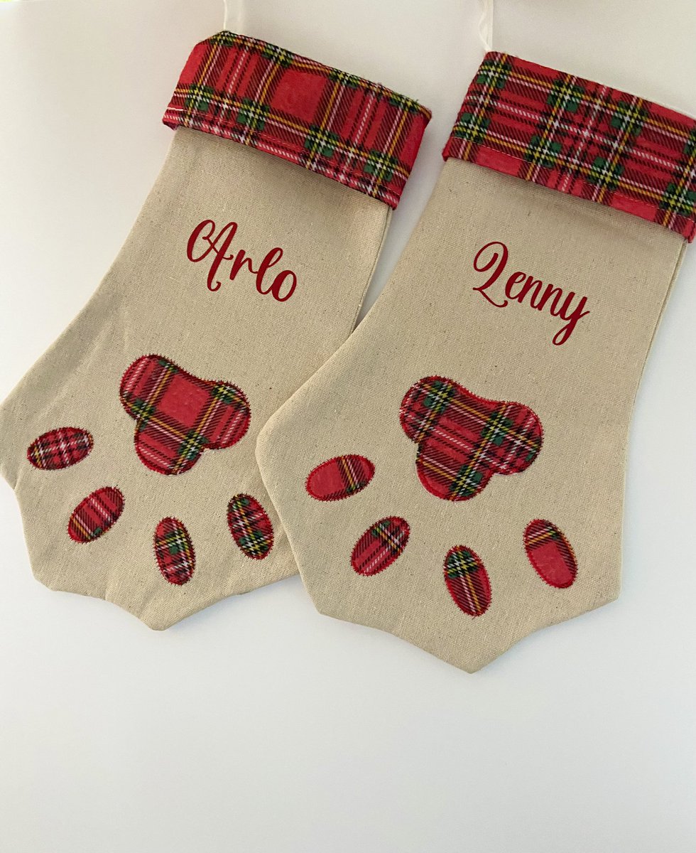ClarabelleDesGB's tweet photo. Now live to order on our Etsy 🐶

https://t.co/4Ikhhgf8X1

#dogsoftwitter #Holidaysarecoming #SmallBusiness #smallbiz #smallbizclub #xmas #sbs #CraftBizParty #crafthour #womaninbizhour #shopsmallbusiness  #queenof #shopindie #smallbusinesssupport #Christmas #christmasgiftidea #sb https://t.co/tIDGvXog0S