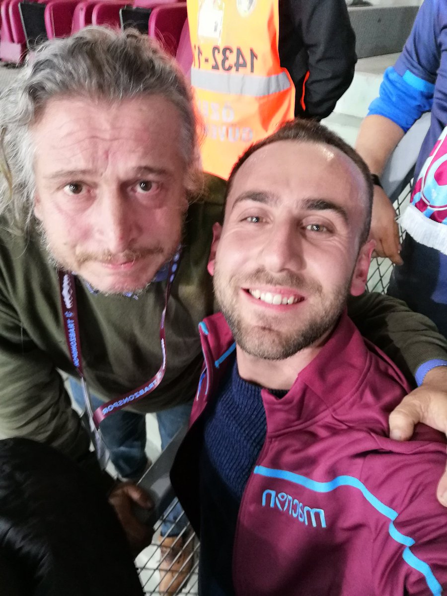 'Puan durumuna bakabilirsin' dedi. 💪🔴🔵 #Lider <a href="/erdalhos/">Erdal Hos</a>
