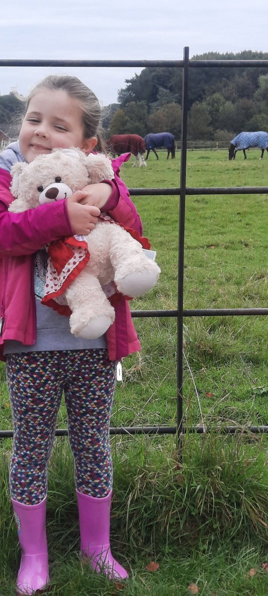 nataliefenlon's tweet photo. @Year1PCroxteth 🐻❤ https://t.co/cOsmypMqd1