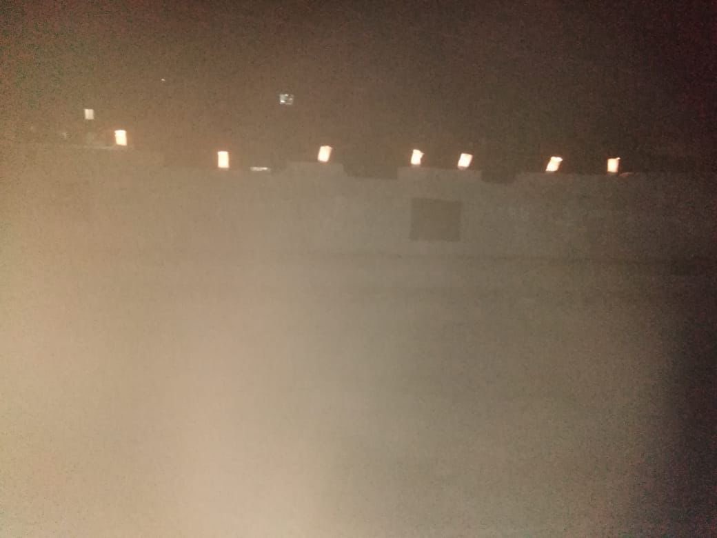 وُلد الهدى فالكائنات ضياءُ..
في ذكرى مولد رسول الله (ص) أحيا قطاع الشباب في تيار المستقبل-بعلبك ذكرى هذه المناسبة بحيث قام بإضاءة الشموع في الأحياء السكنية وعلى الطرقات في بعلبك كما يتقدم بأحر التهاني بخصوص هذه المناسبة العظيمة على أمل أن يعيده الله على لبنان بأفضل الظروف !!
