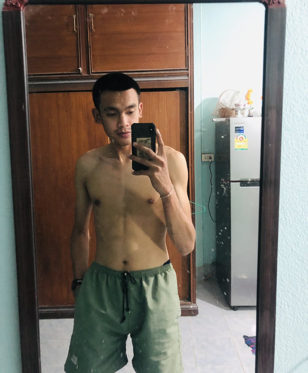 KTSBank38's tweet photo. ลักทรัพย์มันไม่ดี มารักเรานี่มันดีต่อใจ 😋😁 #เด็กสุราษ #เด็กใต้ #ตัวดำ https://t.co/8PXwHekDBj