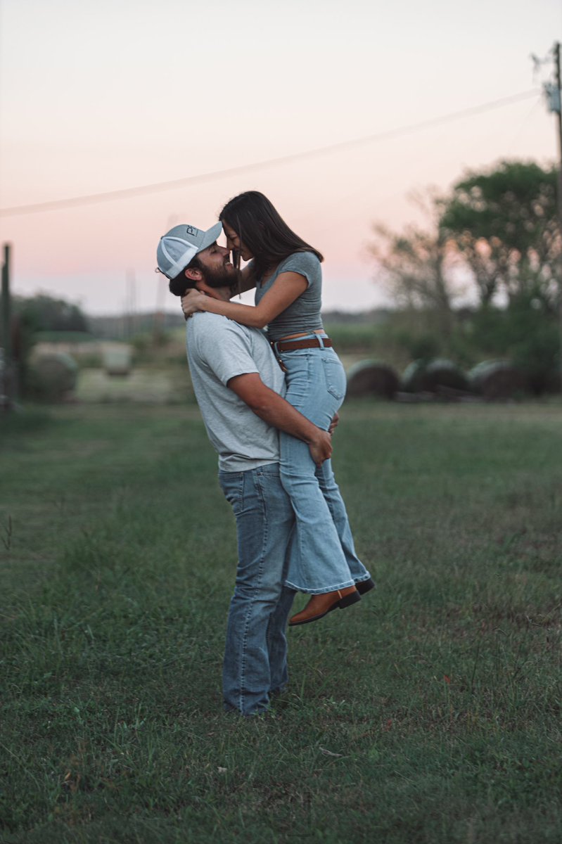phreshnerdd's tweet photo. with that being said, check out some of my most recent work https://t.co/DdHf63l3Ub