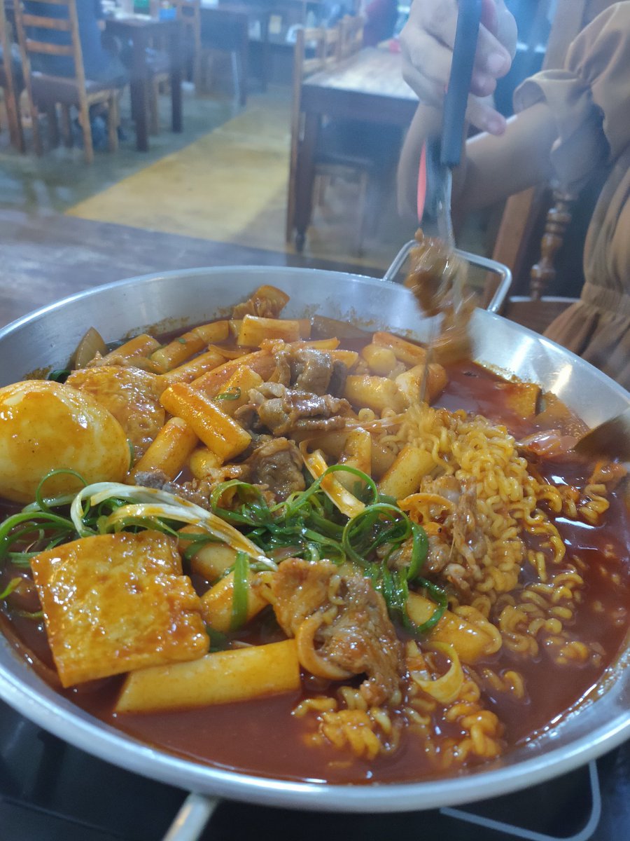 jlyn_29's tweet photo. Satisfied ❤️🤤 https://t.co/81jxsZhP9Q