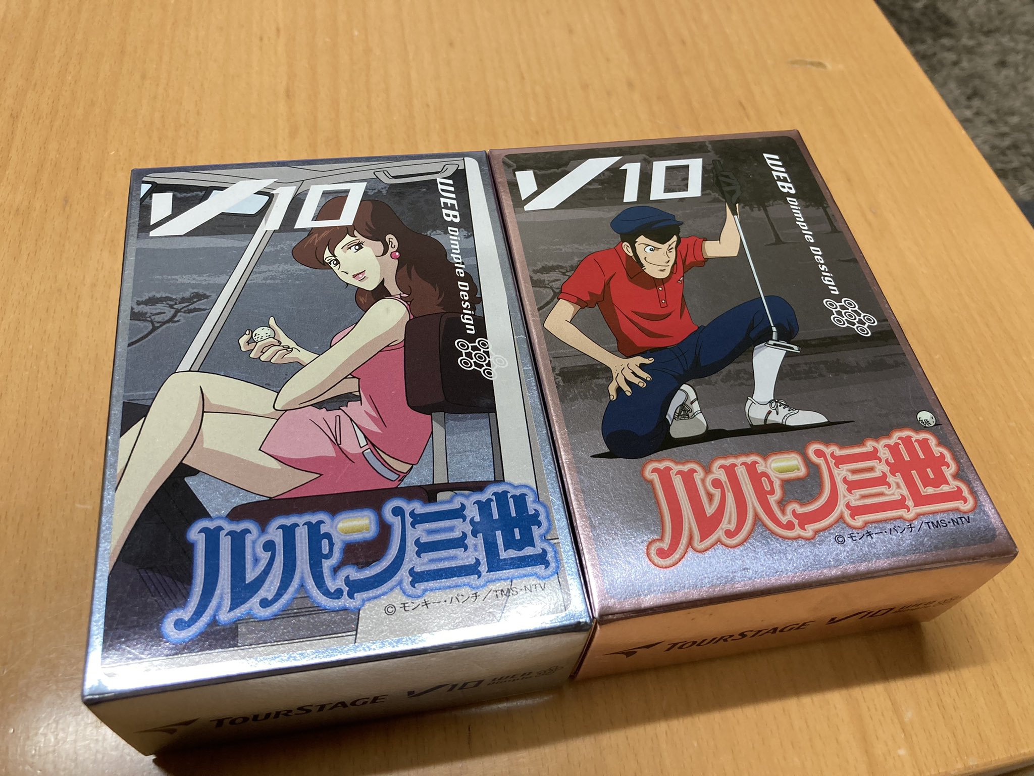 Suu2100 久しぶりに秋葉原を散策した 買ったもの1つ目は ペーパークラフト ジブリの名場面が沢山あった中で 紅の豚をチョイス 難易度は 2 2つ目はゴルフボール ルパン三世とブリヂストンがコラボした商品 中古なので1ケース千円 T Co