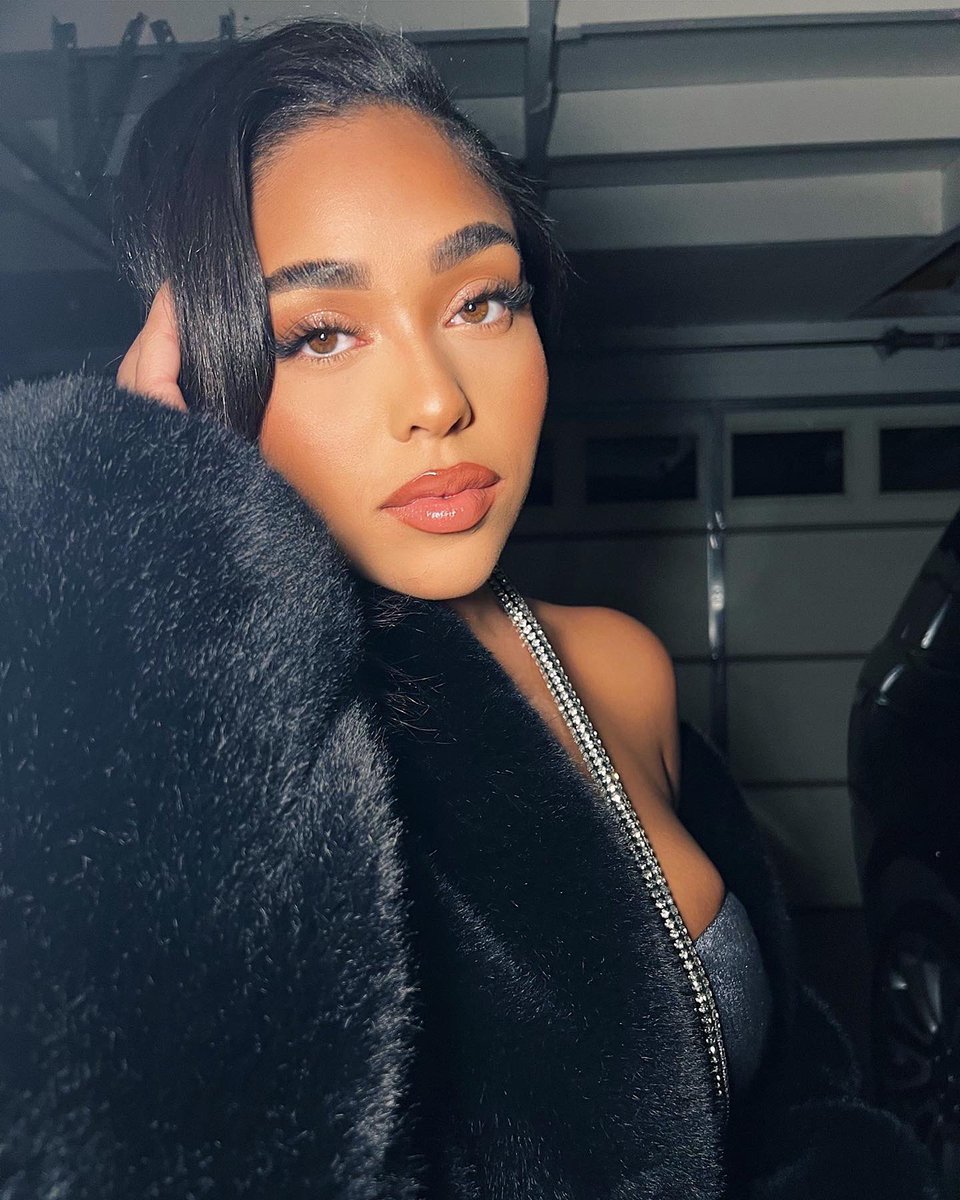 Last week of Libra season approaching, but let’s be real, it’s always our season😘