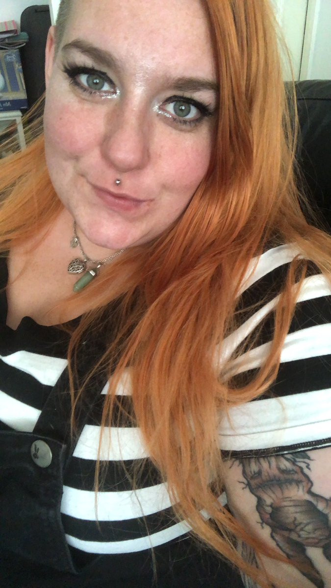 MaamMalice's tweet photo. @dappy_43  has decided to enjoy some sinful Sunday fun with a #RTGame 
2hrs 
£1 comment 
£2 like
£3 retweet 
Max 5 comments per person 
@TheBBWBible @BbwHeathens @rtfemdom1 @RtPromoPig @rtfindom @RT4FD https://t.co/LfJGD7CBVc