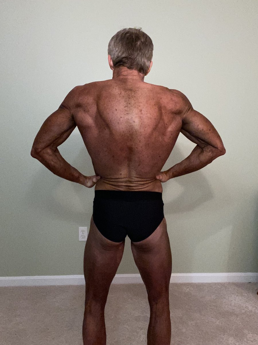 SportsRI1's tweet photo. Thanks to Jordan@FairyGodHimbo for gifting me the NPC classic posing trunks. https://t.co/A4rVScVIcw