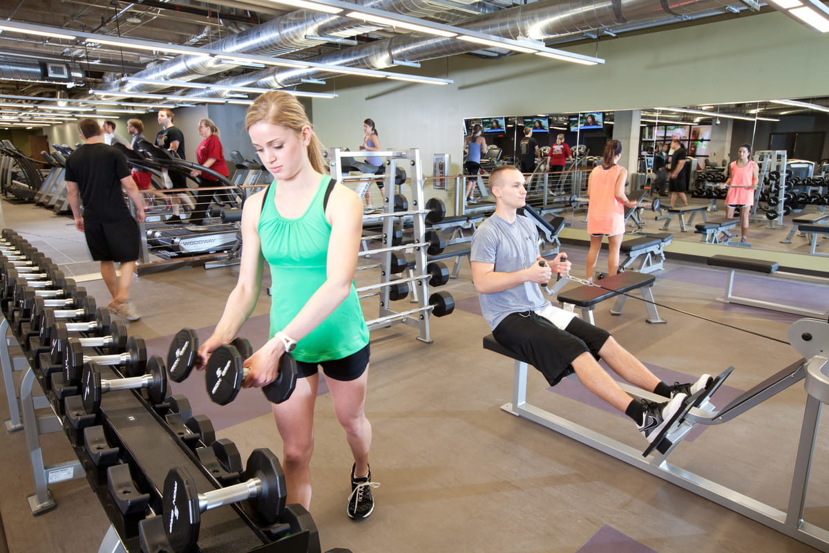 UArkansas's tweet photo. Do cells have memories? New #uark research indicates that muscle cells retain memory of prior training that may accelerate muscle growth and response when training resumes after a period of idleness. #musclememory @APSPhysiology  https://t.co/RXInv759XT https://t.co/VEwEuO1cV5