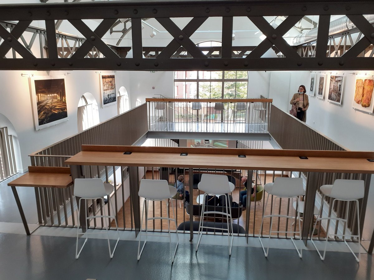 GuillaumeBatai2's tweet image. Aujourd'hui, c'est visite de l'école Lanimea, Tisseurs d’images, qui forme les futurs grands talents créateurs aux métiers de l’image animée et numériques. Impressionnant ! #Art #Cinama #Image. @BonnaterreL