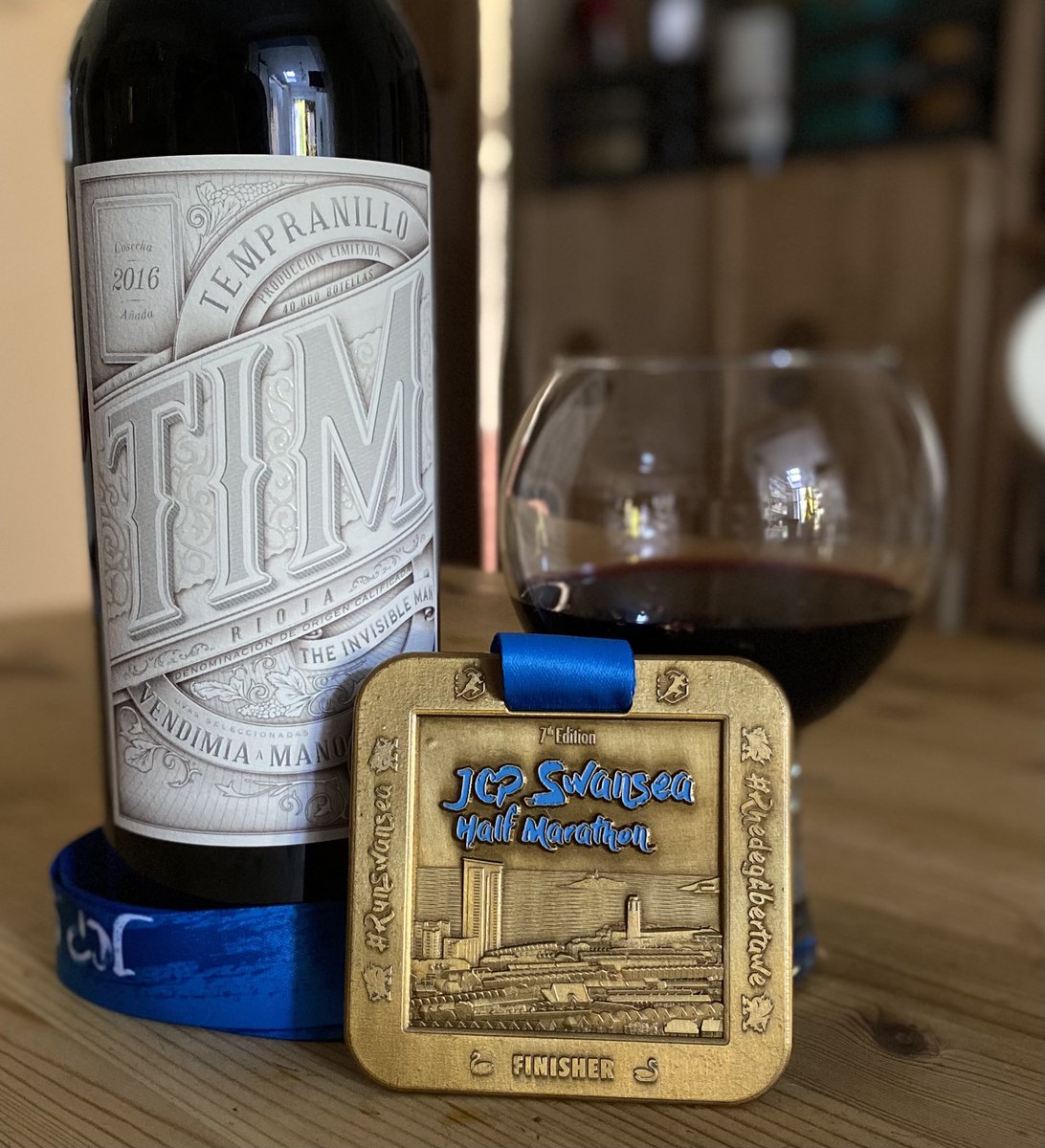 mumblesfinewine's tweet photo. A bit of effort deserves some reward. The reward is this delicious Rioja. Get your reward with 10% OFF for #RiojaWineMonth

https://t.co/wjxubwEceP

#swanseahalfmarathon https://t.co/LtZ1hCTeGW