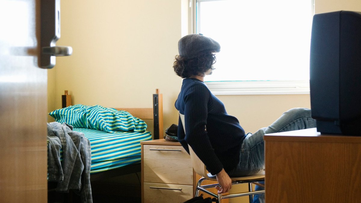 arthursplace.co.uk/life/life-hack… Uni can be exciting, nerve wracking and scary. But how different is it when you have arthritis? Our website has a jam packed article by blogger Collette full of hints and tips.
Click the link to read now!
#wad #arthritis #arthursplace #arthursplacesocial