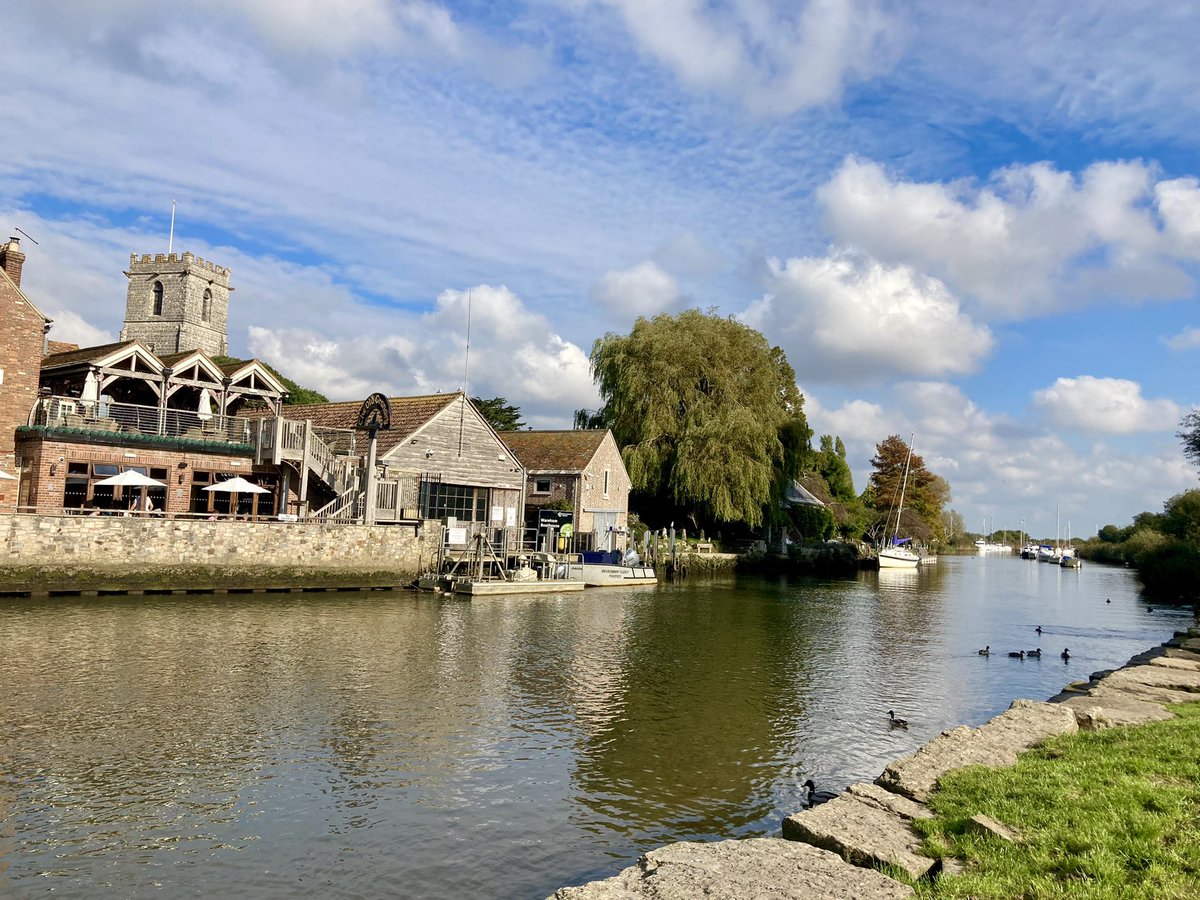 VikkiSlade72's tweet photo. One of the positive takeaways of the Time of Covid - our tradition of exploring our county on a Sunday continues! #DramaticDorset #wonderfulWareham https://t.co/4w0Z9JGjqs