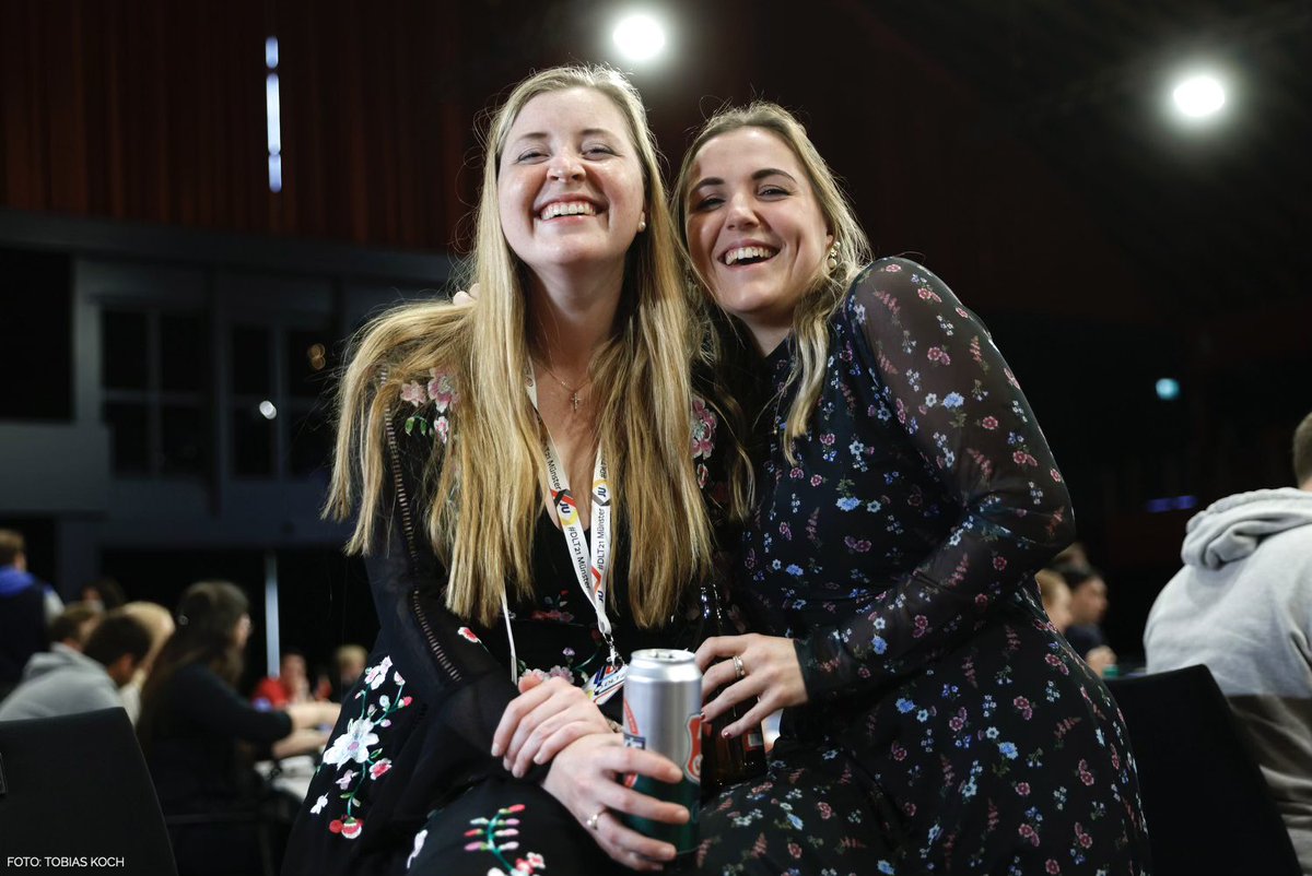 Klasse #DLT21. Klasse <a href="/Junge_Union/">Junge Union Deutschlands</a>. Die JU hat bewiesen, dass sie wirklich etwas ändern möchte. Mit ehrlichen, klaren Worten und klugen Analysen. Das hat Spaß gemacht und besonders Spaß hat es gemacht, Teil des Team zu sein. Freue mich auf Fulda im nächsten Jahr! (Foto: <a href="/toko/">Tobias Koch</a> 🙌🏻)