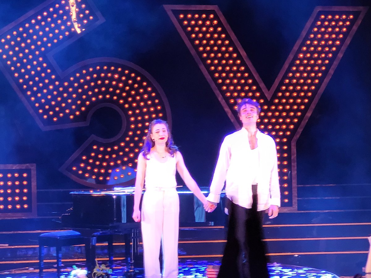 Goodbye until tomorrow <a href="/L5YearsUK/">The Last Five Years</a>. It's been a truly sensational run! <a href="/mollyblynch/">Molly Lynch</a> and <a href="/Oli_Higginson/">Oli Higginson</a> are superstars who I'm sure will be regular fixtures in the West End for a long time... as will all the incredible creatives involved with this phenomenal show.