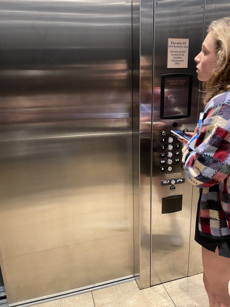 belmont maskless tweet media