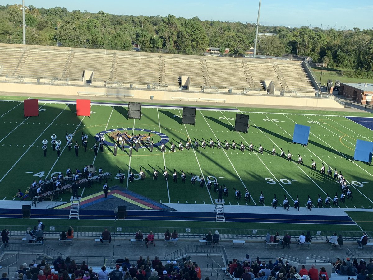 SamRayburn_HS's tweet photo. TEXAN SHOUT OUT TO our Mighty Texan Band on a stellar performance!π₯³ #Straight1s #Headed2Area https://t.co/yB1cpxPuY0