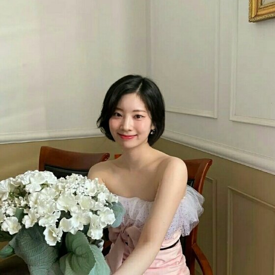 melabuttercarb's tweet photo. what if dahyun cuts her hair short.. https://t.co/aliDrLu0S7