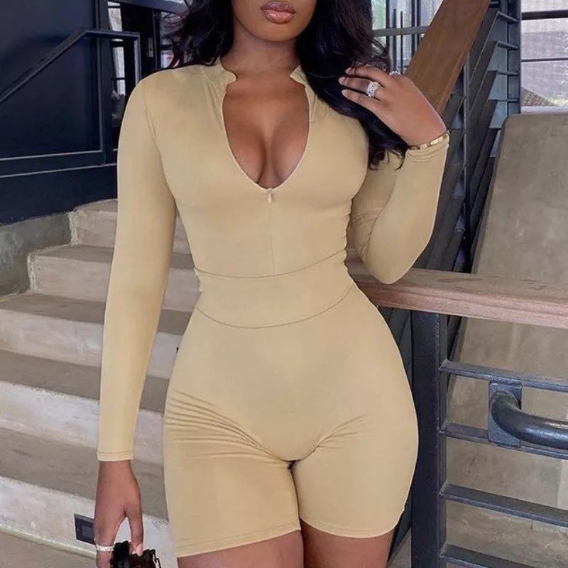 anonymousllc_'s tweet photo. This set is almost completely sold out 🥰🥰
•
•
•
#allahassee #florida #tcc #famu #fsu #onlineshop #onlineboutique #shoplocal #shopsmallbusiness #shoponline #shop #supportsmallbusiness #supportlocalbusiness #supportblackownedbusinesses #clicklinkinbio #explore #explorepage https://t.co/rAd18ml6Uq