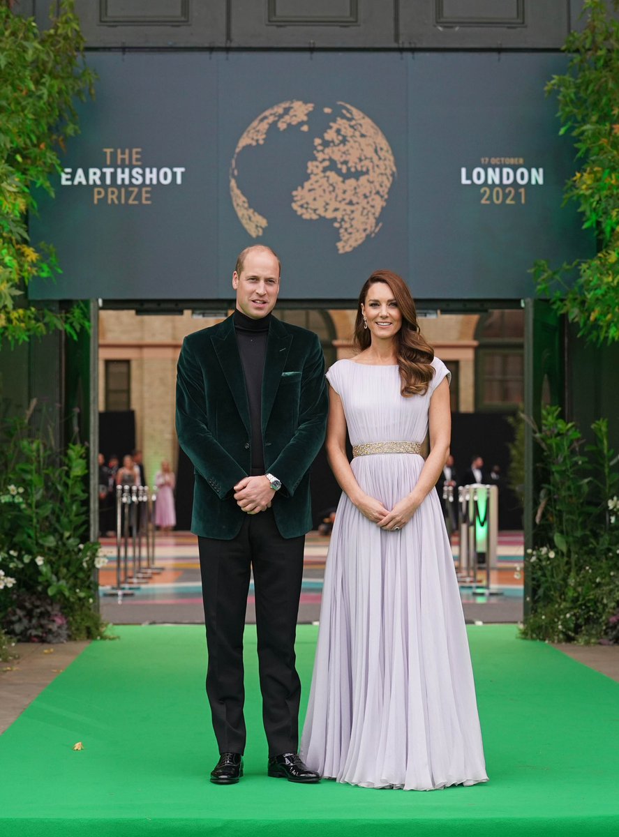 The Prince and Princess of Wales (@kensingtonroyal) on Twitter photo The Duke and Duchess of Cambridge arrive for the first ever <a href="/EarthshotPrize/">The Earthshot Prize</a> Awards 🌍
#EarthshotLondon2021 The Duke and Duchess of Cambridge arrive for the first ever <a href="/EarthshotPrize/">The Earthshot Prize</a> Awards 🌍
#EarthshotLondon2021