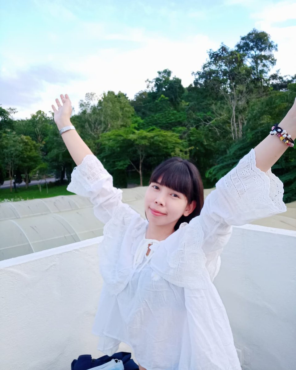 koy_wanvisa's tweet photo. ☁️☁️🌳🌳💕

📷  :  เบลเอ้ย https://t.co/JLvB1GBUj9