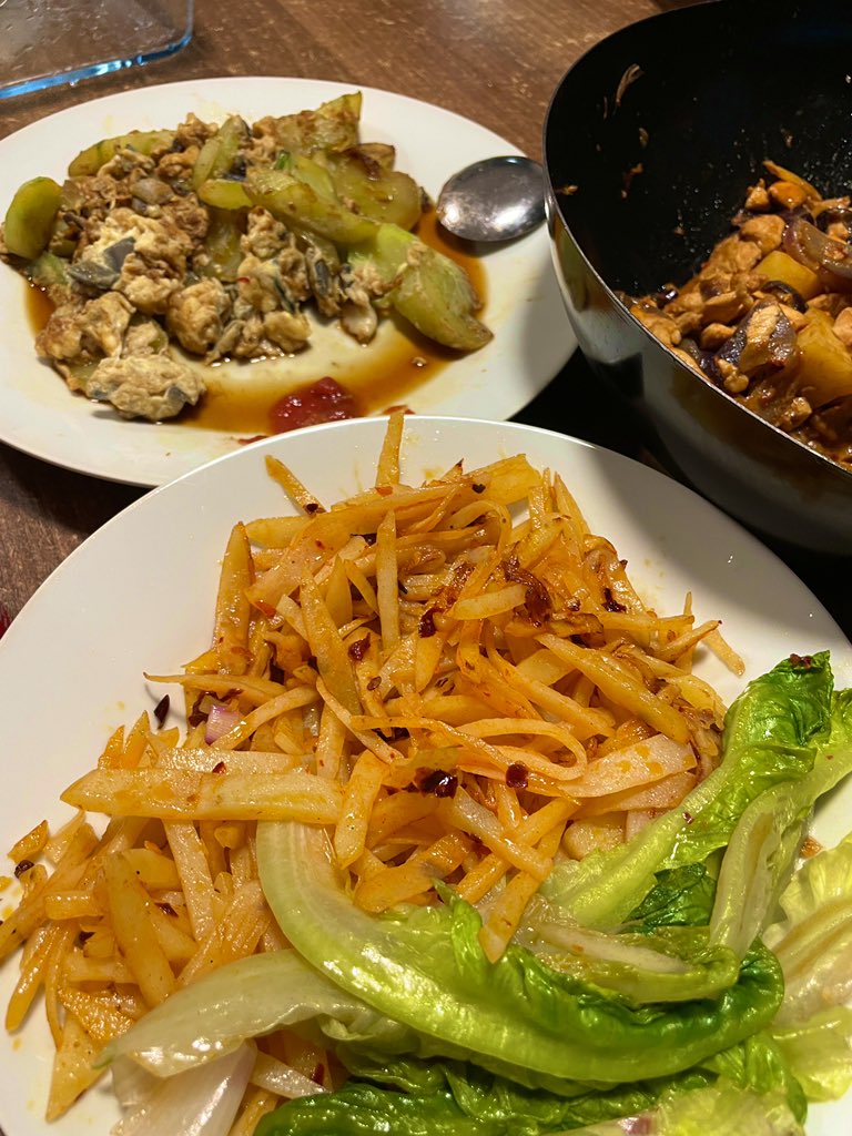 HaoluoAlvin's tweet photo. Lovely weekend
Foodie🥰
#QUBMScBloggers
#TeamRobinsonMGT7036 https://t.co/6kMG0ddtaH