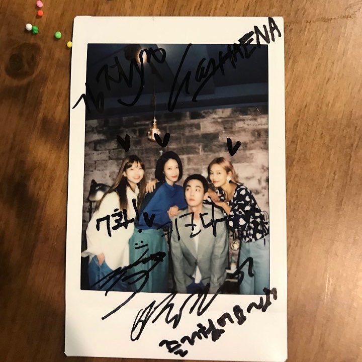kibumonthisday's tweet photo. [181018] bumkeyk instagram update

“7pm #kakaotv #cheongdamkeytchen” https://t.co/VnaWBbATwd