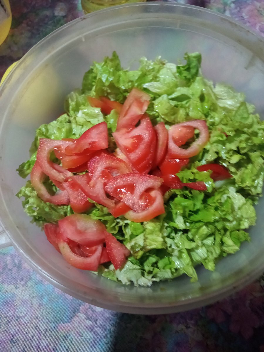 Agustin84296962's tweet photo. Almuerzo de hoy día de la madre ❤😉.

👍🏻🥗🥩 #cerdo #a #las #brazas . https://t.co/o67lJzGo0j