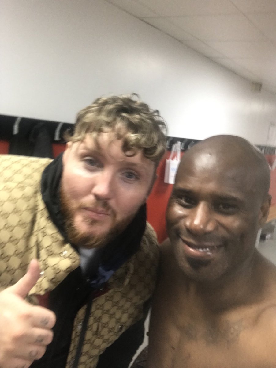 Frank Sinclair ⚽️ tweet media