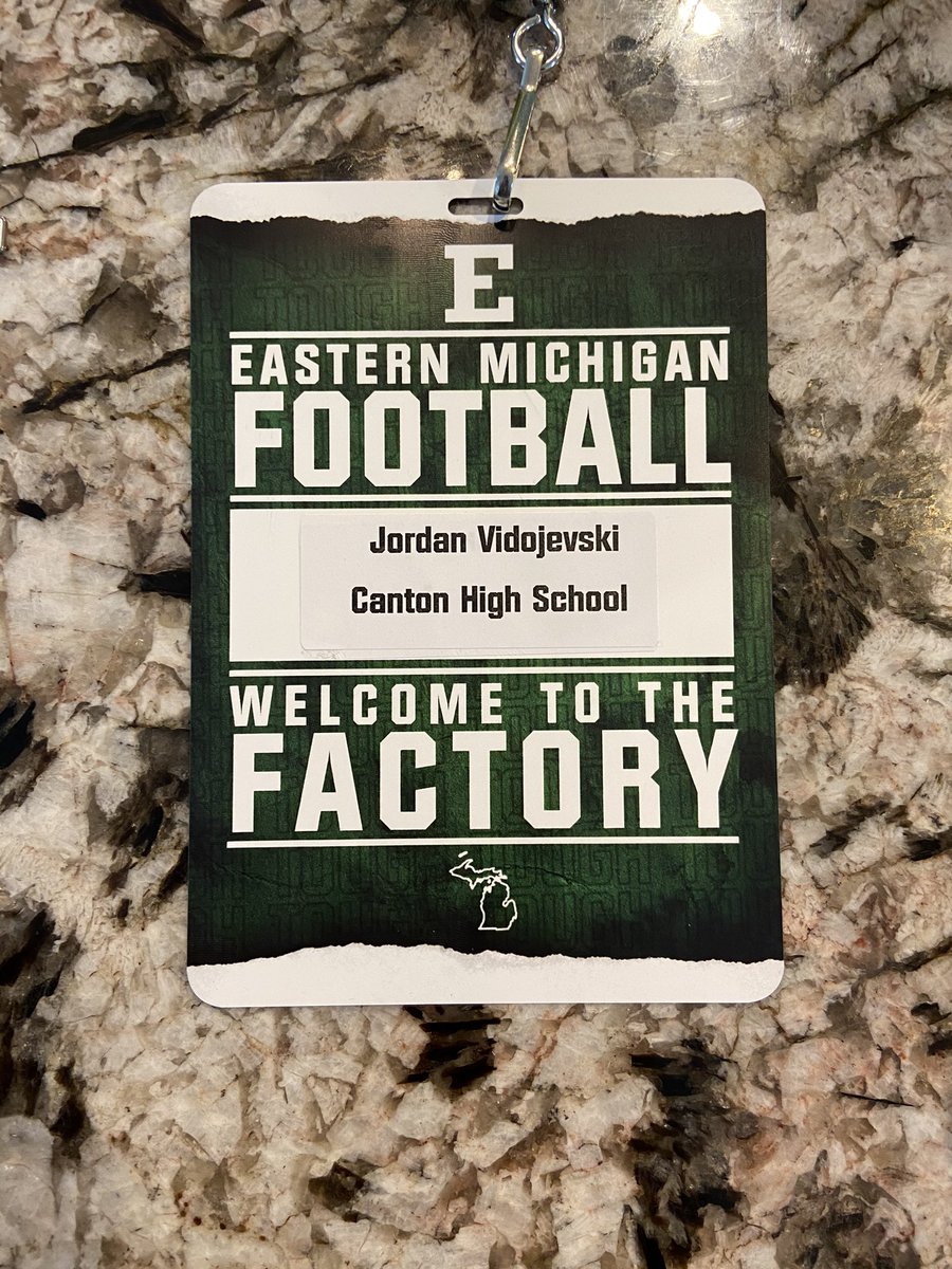 JVidojevski's tweet photo. Had an awesome time yesterday at the Eastern Michigan game against Ball State! Thanks to the players and coaches for allowing us to come and be a part of the amazing game day experience! @EMUFB @Coach_Collett @Coach_Creighton @nunez_jay @CoachBenNeedham @CoachSCoughlin https://t.co/exCzxmgGJA