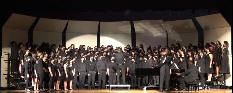 Davis High School Choir tweet media