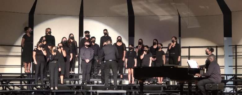 Davis High School Choir tweet media