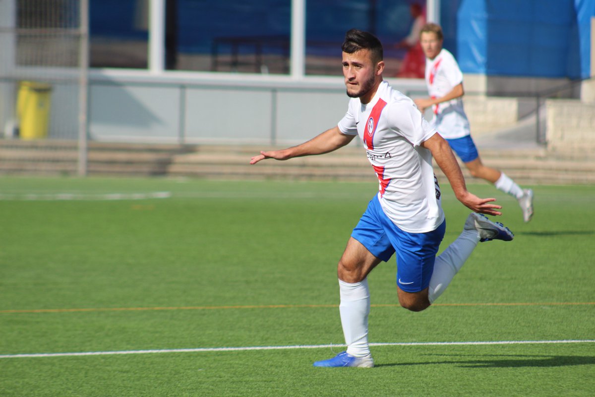 📝 VICTORIA de nuestro Juvenil División de Honor. El CF Rayo Majadahonda vence al <a href="/RVcantera/">Cantera Real Valladolid</a>  gracias a los goles de Kamolov y Álex.

👉bit.ly/2XqCrZ6

#VamosMiRayo⚡