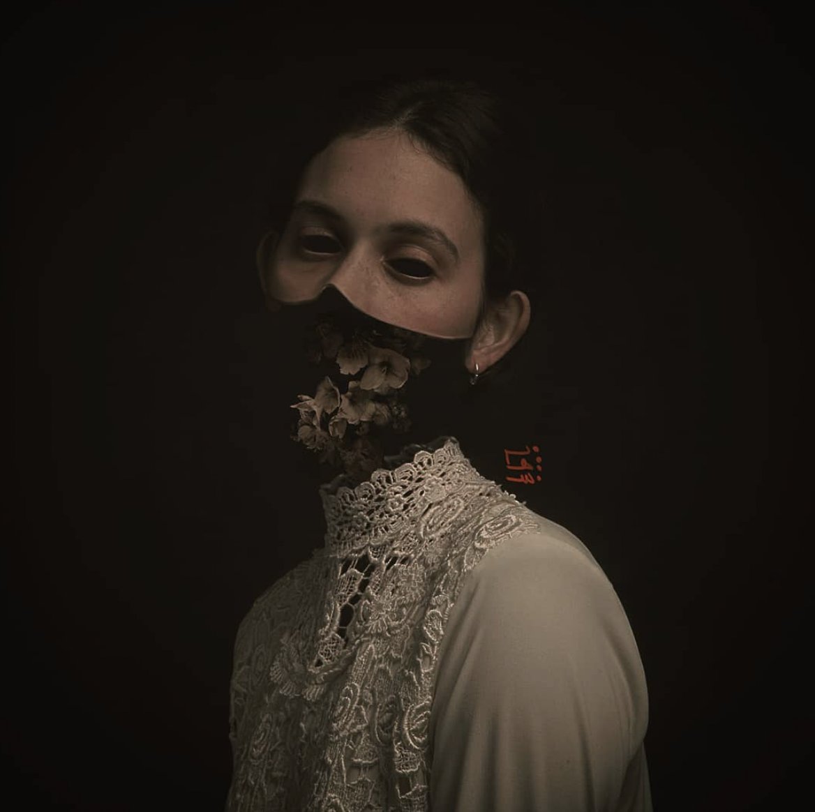 Would love to collaborate with talented surreal painter <a href="/shahub68/">shahub</a>. I love her work. 

Who would you like to collaborate with?