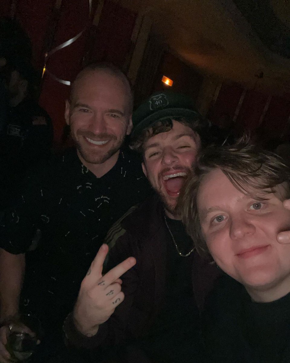 Tom Grennan tweet media