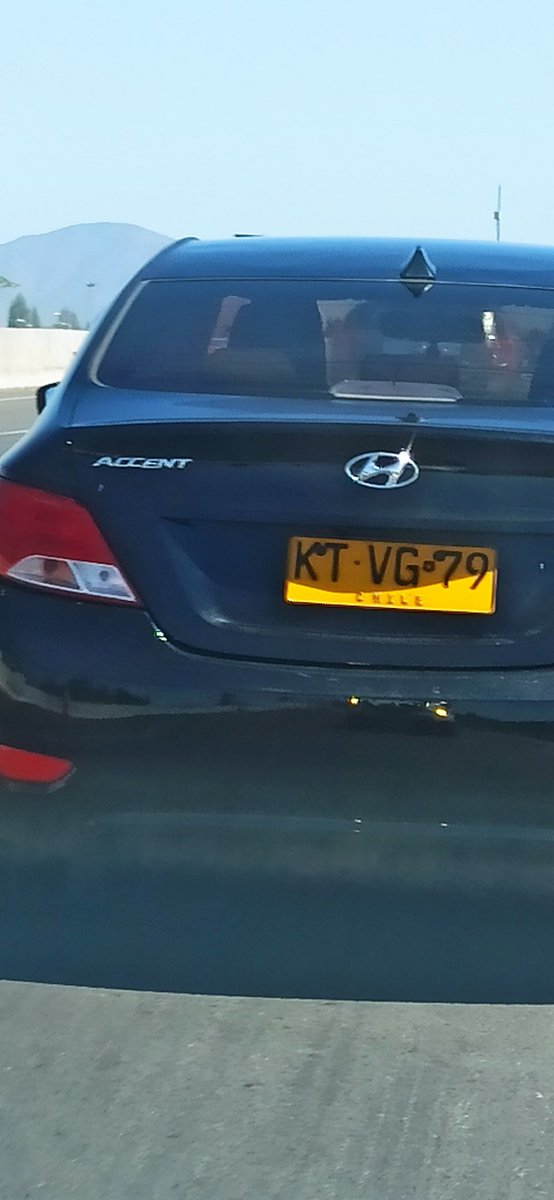 rafa_cavada's tweet image. Este desquiciado primero adelanta por la berma y después me echa el auto encima. Eso en la ruta 78 y cuando voy en un auto con dos niños.