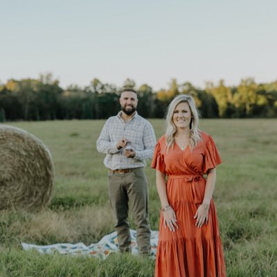 Hannah_Morgan19's tweet photo. #NewProfilePic https://t.co/je8jwMgUWd