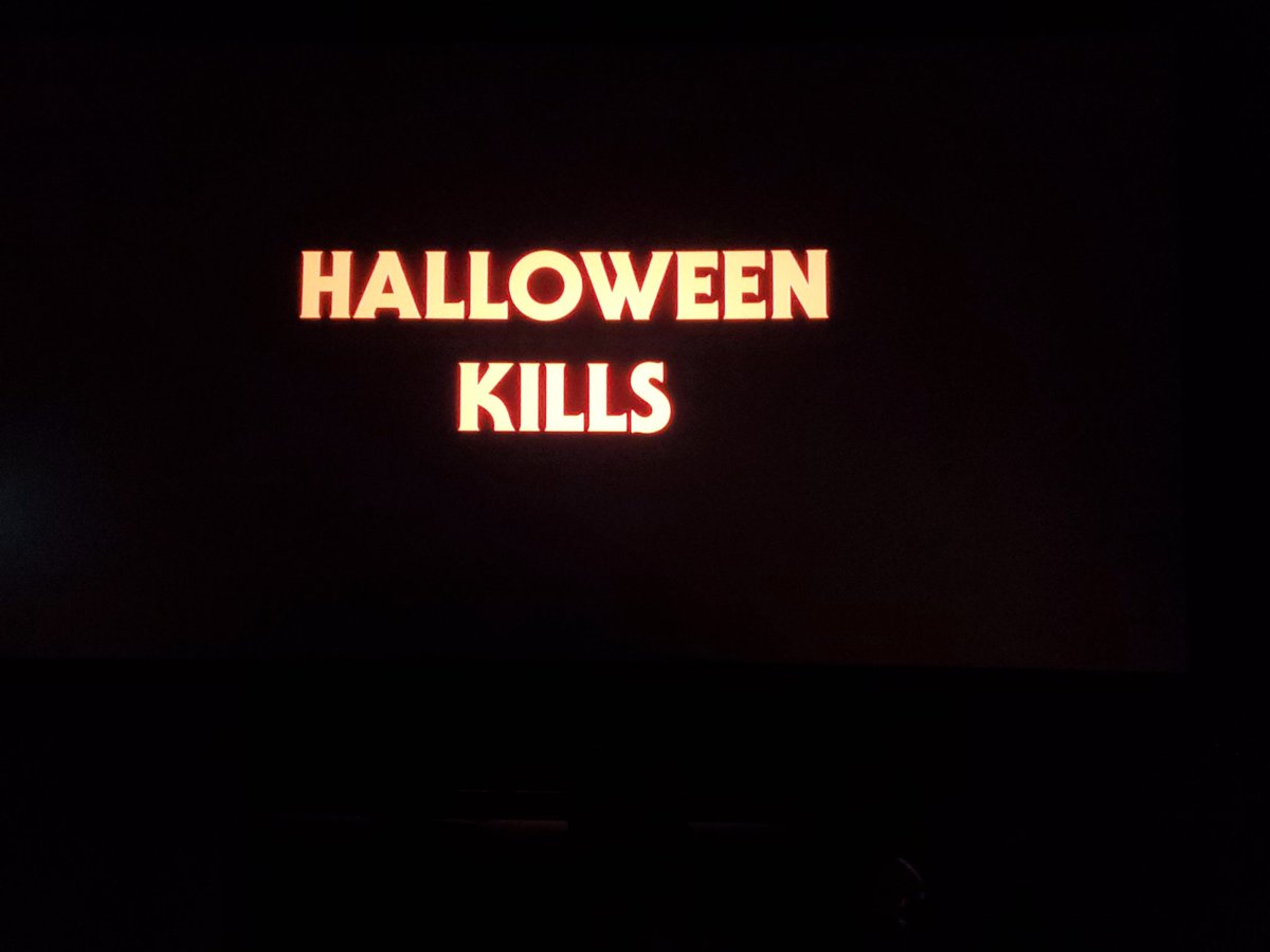 marnipanas's tweet photo. So my lawyer sent me back a tiny refund once all my separation details were finalized. My friends suggested I use it to take my self on a date to honour this moment in life. My #DateNightForOne at the #CineplexVIP movie was ... damn near perfect and exactly what I needed. https://t.co/cwJdfmCJRq