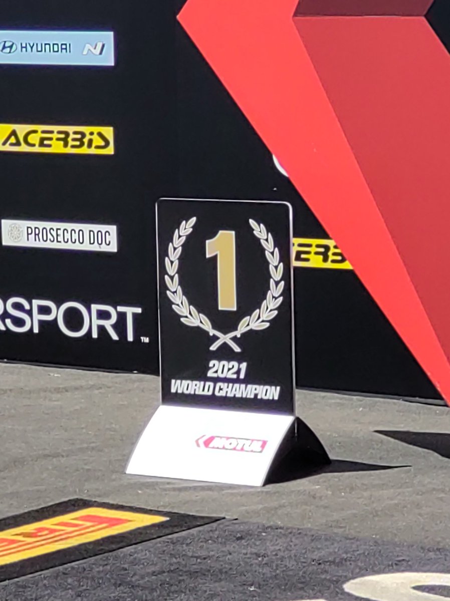 flayopi's tweet photo. Esperan a @DomiAegerter77 por aquí…
#worldspp #ARGWorldSBK #WorldSBK https://t.co/ZzUQHJFdpU