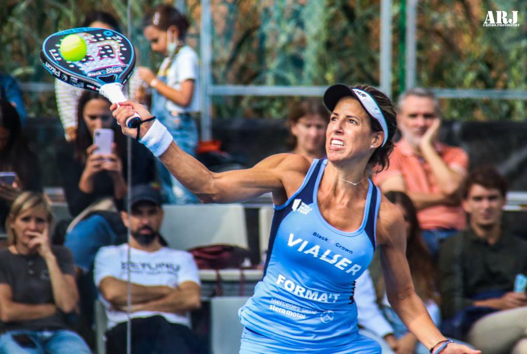 martamarreromar's tweet photo. 🏆Campeonas Absoluto Cataluña!!
Sumando horas juntas en pista con @luciasainzp 👏🙌!!
Encantada de ver a Tanta gente conocida a la que se agradece el cariño que nos muestran 🥰!!
Próxima parada #wptcordobaopen !! https://t.co/sQE7hGmCl4