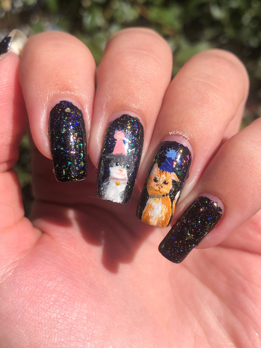 MichieJaay's tweet photo. Haven’t posted on here in so long 😂 but happy birthday @nailogical !!! I painted your cats for you!! 🐾 https://t.co/QpESWk6x4Y