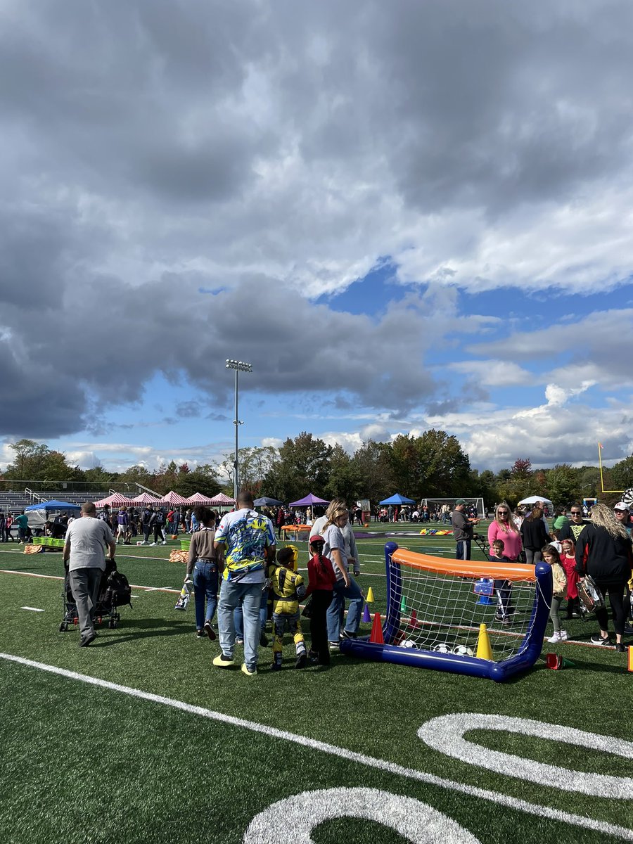 Beautiful day out on Lombardi field! <a href="/SEPTAOldBridge/">SEPTA of Old Bridge</a> <a href="/OBPS_DOSS/">James Tuohy, Ed.D.</a> <a href="/OB_Dougherty/">Christine Dougherty</a>