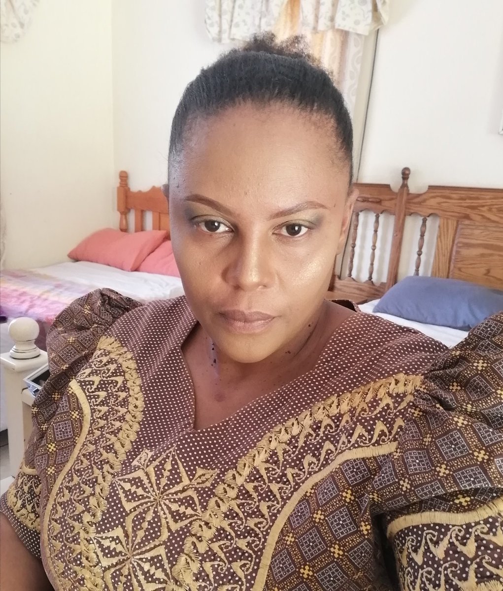MphoManyaapelo's tweet photo. Facebeat for a movie shooting #TVThings #Shooting https://t.co/g4hnE1zBQI