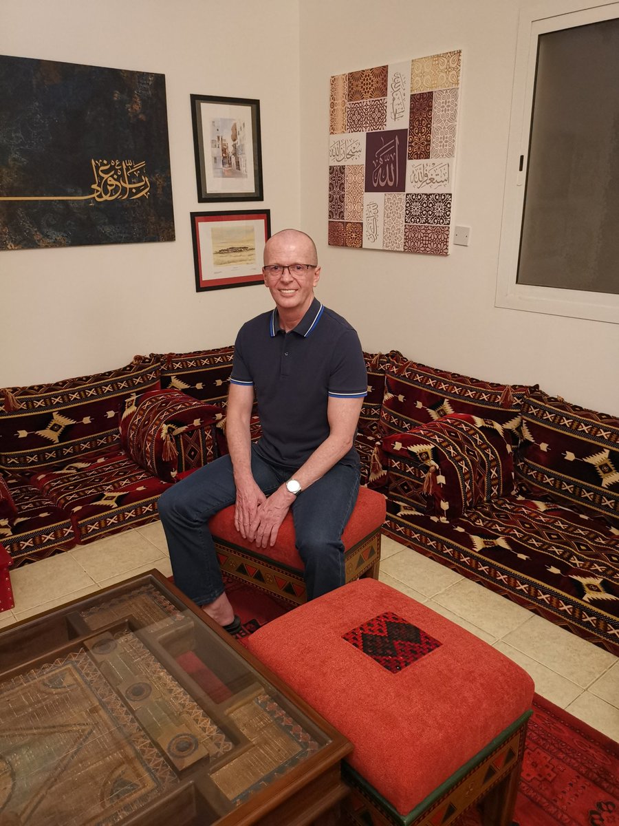 In my Riyadh majlis with <a href="/Alkhamees_a/">عبدالله</a> and my new seats from <a href="/DesertDesignsSA/">Desert Designs</a>