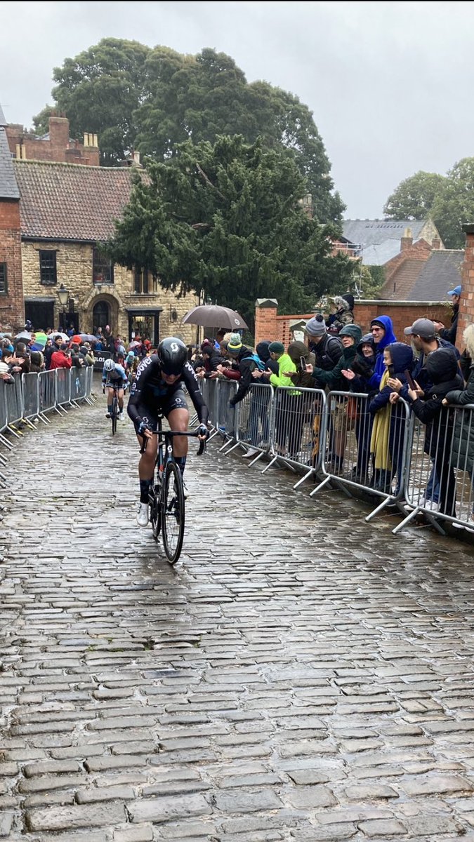 grand day out at the <a href="/LincolnGrandPri/">Rapha Lincoln Grand Prix</a> <a href="/BritishCycling/">British Cycling</a> national champs … excellent racing and fantastic to have such a good event on the doorstep … even spotted a few <a href="/WongersWheelers/">Wongers Wheelers</a> in the crowds 👀