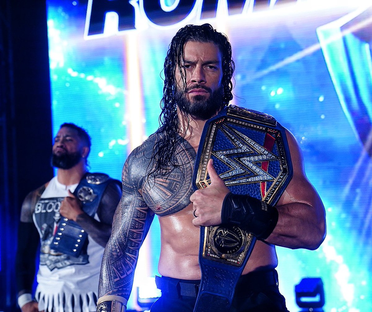 WWERomanReigns tweet picture